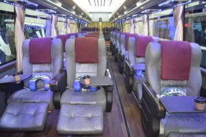 konfigurasi tempat duduk bus Suryaputra Business Class 18 Seats
